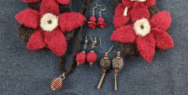 Ages 8-10 | Felting Accessories