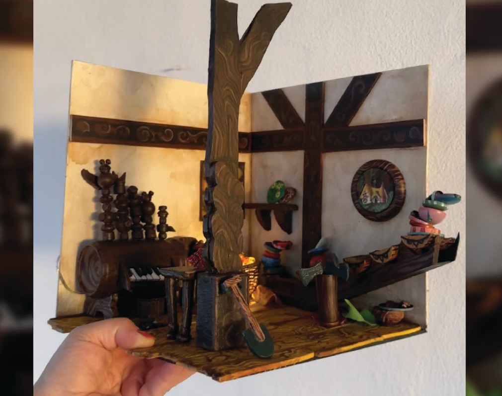 Small Wonders: The Art of Making Miniatures