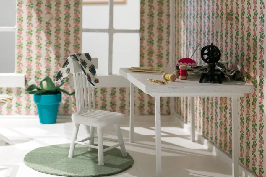 Ages 11-13 | Miniatures for a Modern World