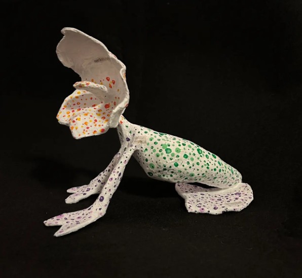Beginning Sculpture in papier-mâché