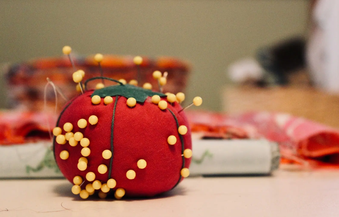 Ages 14-17 | Teen Studio Night Sewing Club